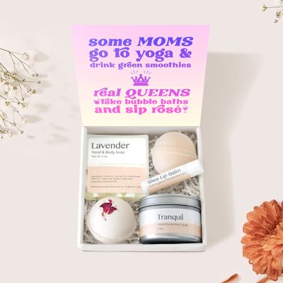 Dear Ava Spa Gifts for Women - Organic Self Care luxury Anti Stress Relaxing Bath and Body Kit Set Basket Box for Her with Heartfelt Card - Birthday Holiday Mothers Day Gifting Idea for Mom