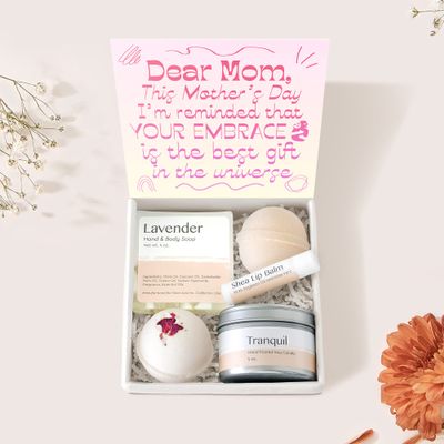 Dear Ava Spa Gifts for Women - Organic Self Care luxury Anti Stress Relaxing Bath and Body Kit Set Basket Box for Her with Heartfelt Card - Mother's Day Gift for Moms