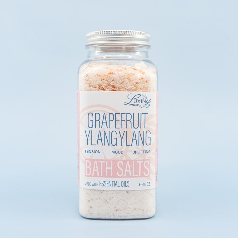 Bath Salts for Women, Relaxing Sea Salt Bath Soak with Moisturizing Almond Oil and Essential Oils, Made in The USA by Luxiny, 16 oz. (Grapefruit)