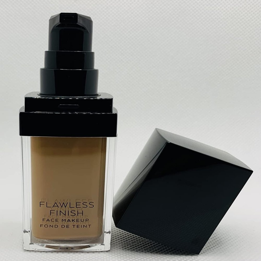 Flawless Finish Face Makeup (C9)