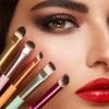 KIKO Milano Eyes 62 Slanted Eyeliner Brush | Slanted Brush With Synthetic Fibers For Applying Eyeliners view 3