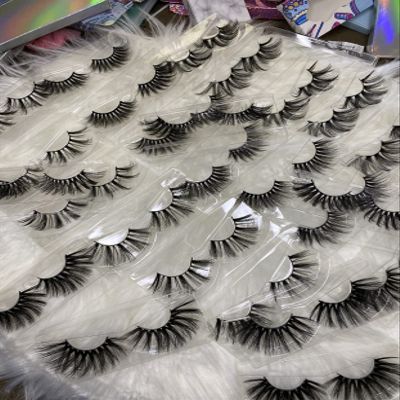 25MM, MINK - MIX LASHES, 30PCS + DIFFERENT STYLE + FREE BOXES + FREE LASH WANDS + FREE LASH BAG BY QUEENC COLLECTION.