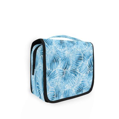 HMZXZ Hanging Travel Sea Seashell Art Paintig Toiletry Bag Folding Bathroom Gym Organizer Portable Cosmetic Wash Bag for Women Girls