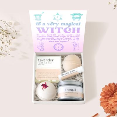 Dear Ava Spa Gifts for Women - Organic Self Care luxury Anti Stress Relaxing Bath and Body Kit Set Basket Box for Her with Heartfelt Card - Funny Magical Gift for Sister
