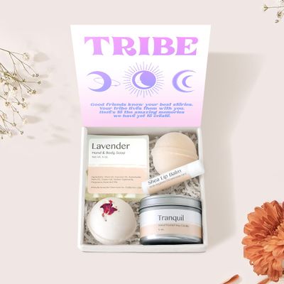 Dear Ava Spa Gifts for Women - Organic Self Care luxury Anti Stress Relaxing Bath and Body Kit Set Basket Box for Her with Heartfelt Card - Memorial Gift for Bestfriend and Tribe