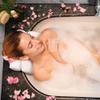 Bath Tub Pillow Bath Pillows 3D Net Cloth Spa Pillow Headrest Shoulder Neck Support Luxury Headrest Bath Cushion Pillow with 6 Suction Cups for Relaxing White Air Pillow view 2
