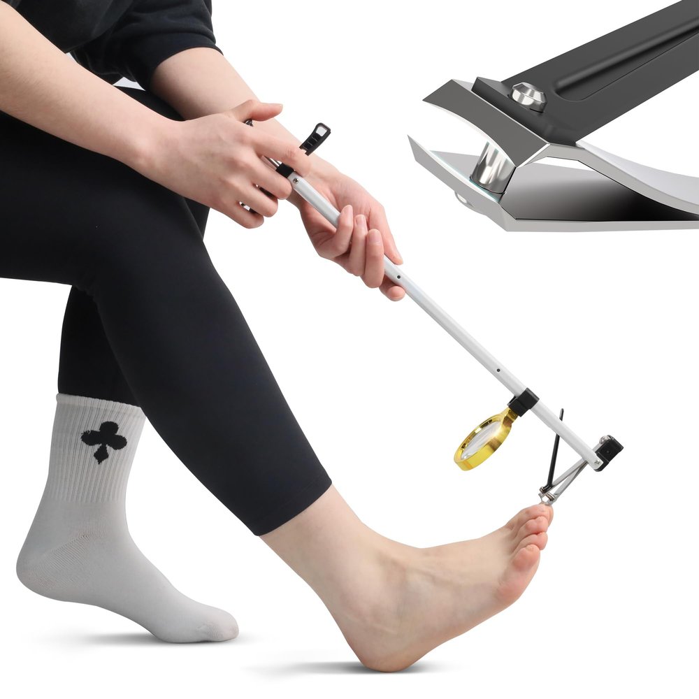 Long Handled Toenail Clippers Wide Jaw Opening, Free Bending, for Thick Nails, for The Seniors, Overweight, Disabled with Arthritis, Easy Reach Pedicure Auxiliary Tools (17" with Magnifier)