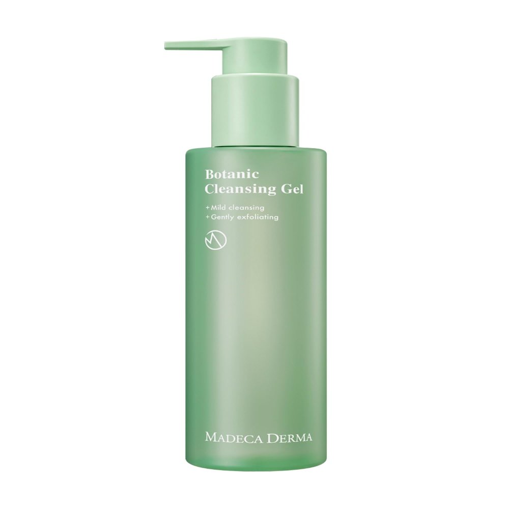 Madeca DERMA Botanic Cleansing Gel  pH Balancing Cleanser with Centella Asiatica & Tea Tree, Korean Skincare, Soothing & Calming with Natural, Hypoallergenic Ingredients (8.3 fl oz)