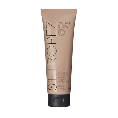 St.Tropez Instant Glow Face & Body Bronzer, Medium to Dark Smudge-Proof, Vegan, Natural & Cruelty-Free