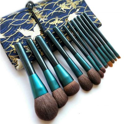 Layboo Premium Real Natural Hair Makeup Brush Set Goat Hair Makeup Brushes 12 Pcs with Foundation Concealer Blush Eyeshadow Brush Portable with Storage Bag