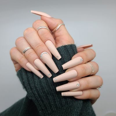 Press On Nails, False Nails, Glue on Nails, Manicure (Nude)