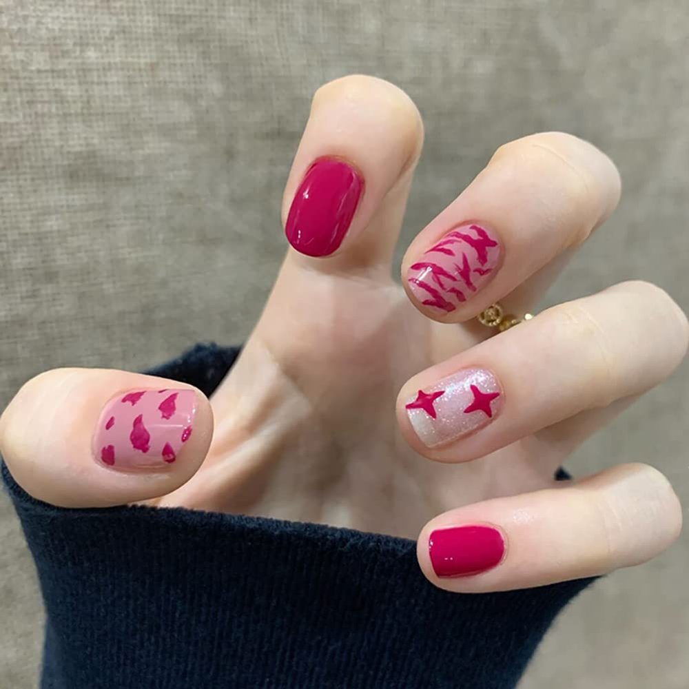 Light Rain Large Size Hand-made Press on Nails, 3D Gel UV Finished False nails with Design by Professional Manicurist