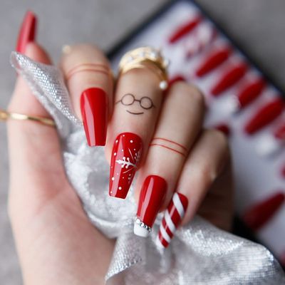 MqpQ Christmas Candycane Coffin False Nails With Box Acrylic Crystal DIY Style Art Fake Nalis Tips Press On Nails Snow Christmas Hat