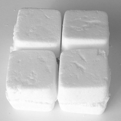 Set 8 Goat Milk and Honey Bath Bombs, Randalia Bee Hives (Wildflower)