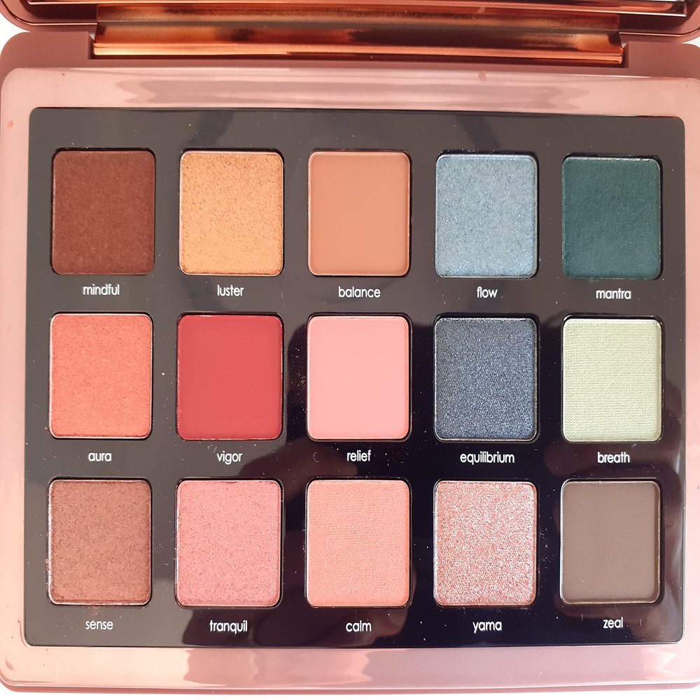 Natasha Denona- Zendo Palette 15 eyeshadows, 19.25g, 0.65 ounces