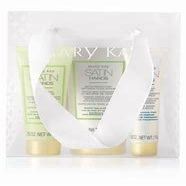 Mary Kay Satin Hands Pampering Set Deluxe Mini (White Tea & Citrus Satin Hands Pampering Set)