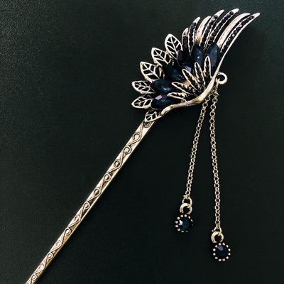 qbodp 2 Pieces Hair Sticks Dangle,Chinese Hair Chopsticks for Buns,Vintage Hair Pins Stick for Women Thick Hair,Rhinestone Decorative Chopsticks Hair Accessories with Chain