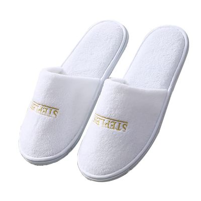 GHYUB Disposable Slippers for Women5 Pairs Warm Spa Slippers-Closed Non Slip Disposable Hotel Slippers for Womens Men Home Slippers for Adult 5 Pairs for Men and Women