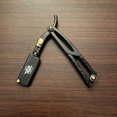 Fancy Straight Edge Razor Barbershop and Salon Professional and Personal Use Razor Shaving Knife New Black and Gold