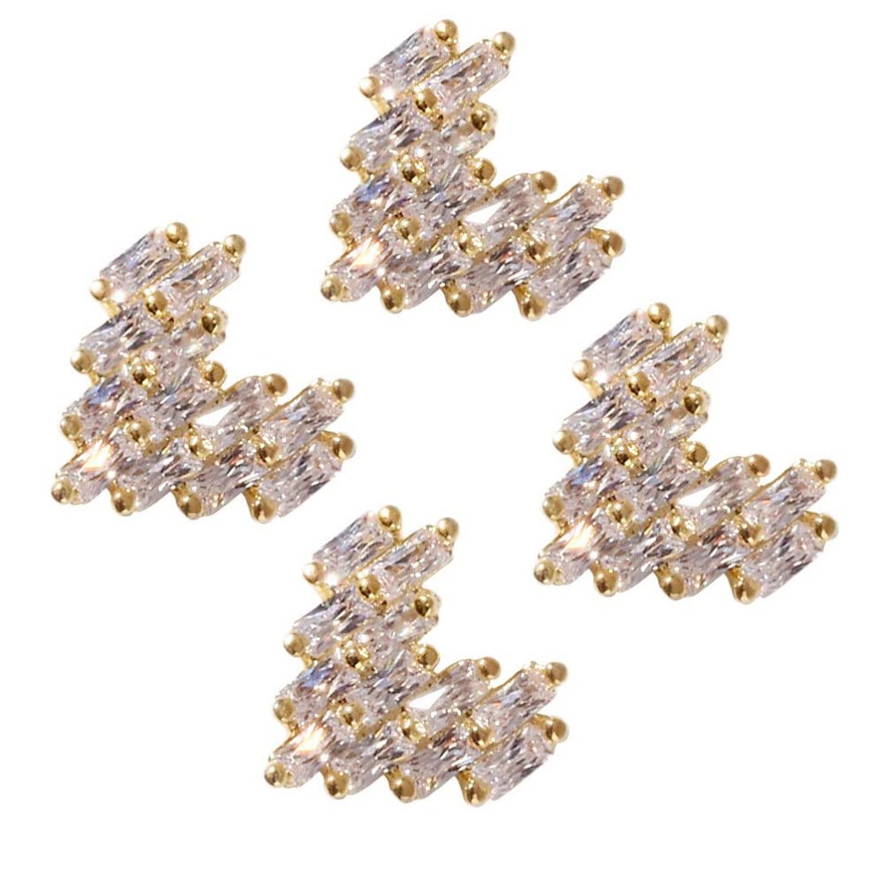 FOMIYES 4pcs Loving Heart Nail Art Decorations Sparkling Fingernail Accessories for Women Creative Manicure Tools Heart-Shaped Nail Gems and Charms