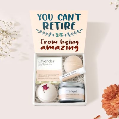 Dear Ava Spa Gifts for Women - Organic Self Care luxury Anti Stress Relaxing Bath and Body Kit Set Basket Box for Her with Heartfelt Card - Retainment Gift for Friend Coworker and Colleague