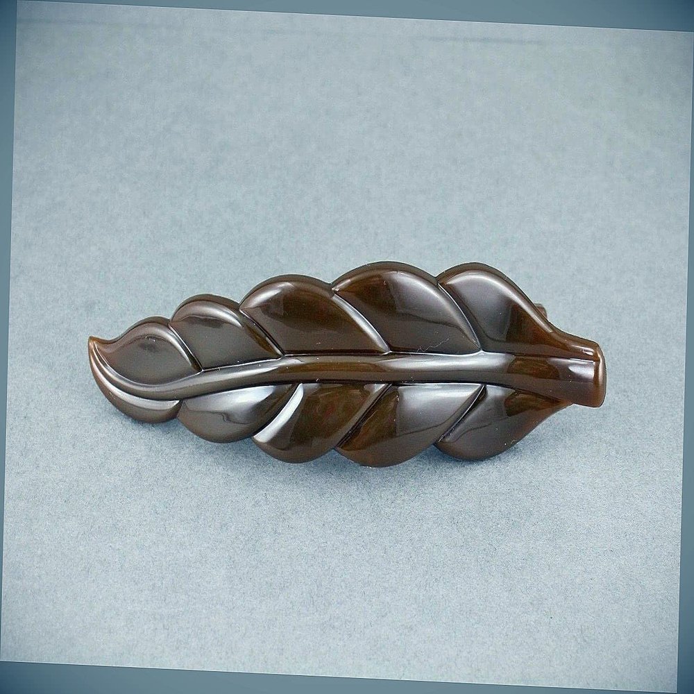 Brown Leaf Barrette Curved Hair Clip Leaves 4.5" Long Stamped Textured Plastic Fashion hair Accessories for Women