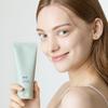 107 Gentle Gel Cleanser, Low pH, Non-Stripping Cleanser for Sensitive Skin, Enriched with Antioxidant & Calming Ingredients, Korean Beauty (4.0 fl oz) view 2