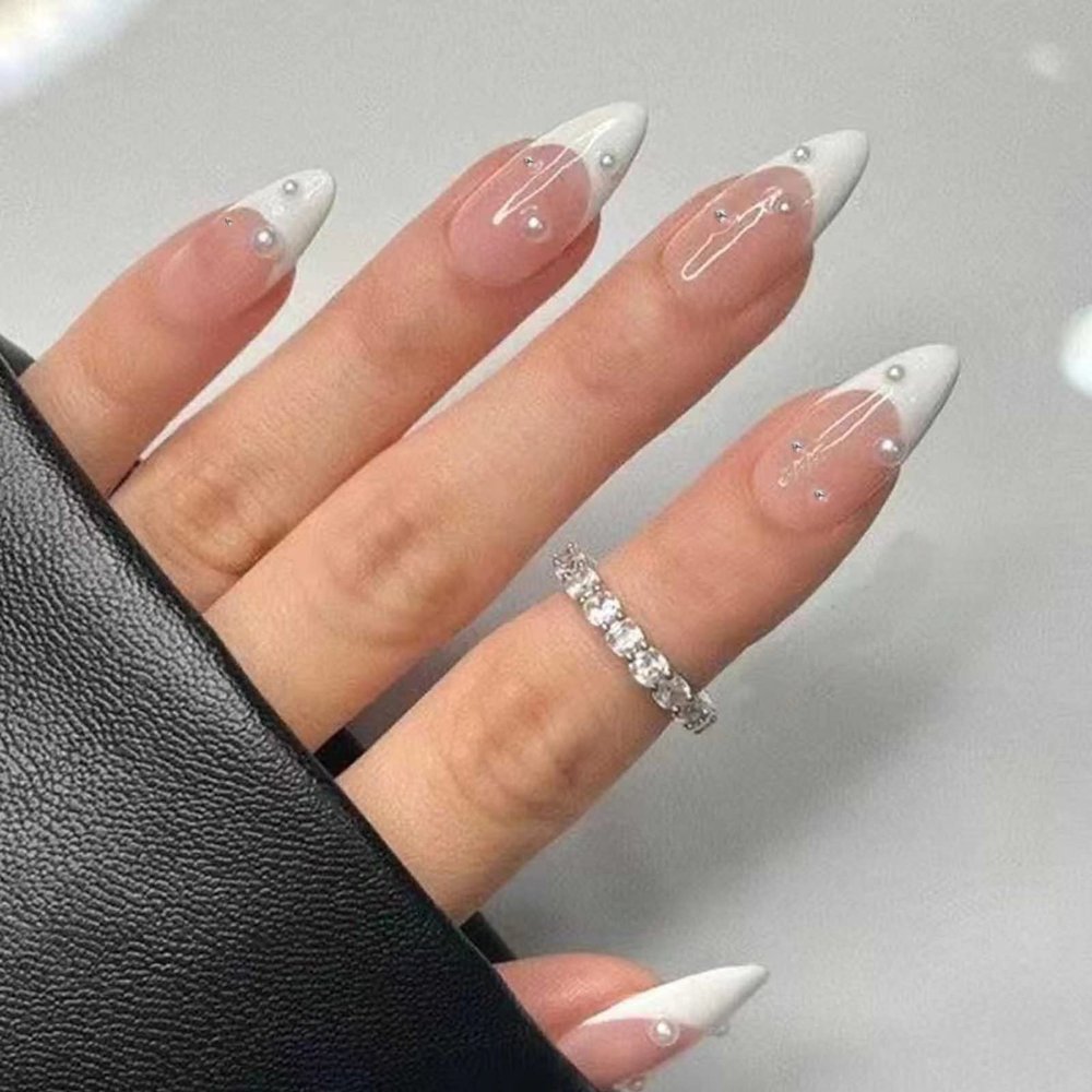 DANMANR Square Press on Nails Short Fake Nails French Acrylic Full Cover False Nails for Women and Girls 24PCS (White French)