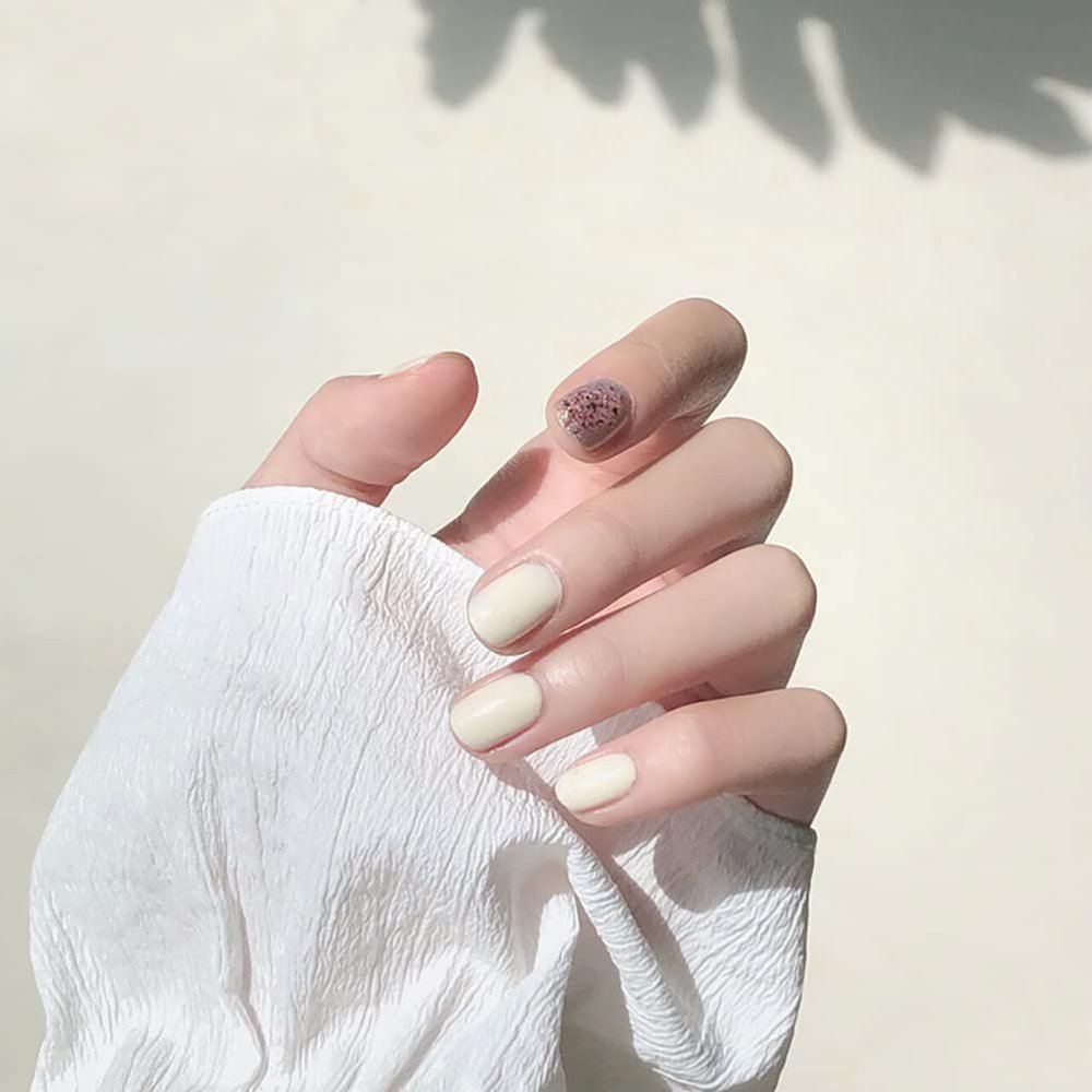 Light Rain Large Size Hand-made Press on Nails, 3D Gel UV Finished False nails with Design by Professional Manicurist