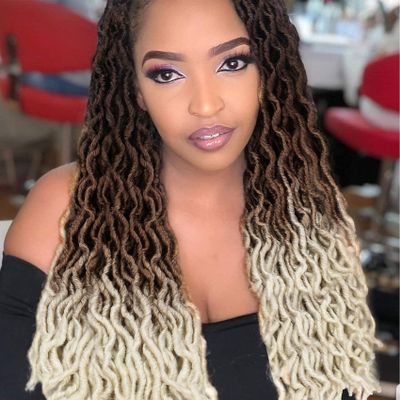 18 Inch Wavy Faux Locs Crochet Hair 6 Packs Soft Gypsy Locs Crochet Braids Pre Looped Dreadlocks Curly Distressed Goddess Locs Hair for Women Brown Blonde African Roots (OM3T4/30/613#)