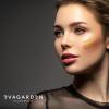 EVAGARDEN Perfect Skin Foundation - Soft Texture Ensures Excellent Coverage and Natural Finish - Visibly Reduces Signs of Aging - Smooth and Moisturizes Your Epidermis - 240 Butterum - 1.01 oz view 4