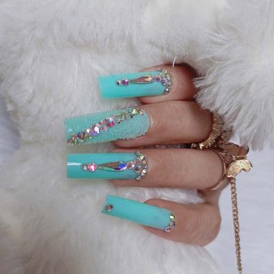 ZYBUXY 24pcs wedding nails for bride Luxury Super Long False nails Rectangl Acrylic Nails Blue Salon Fake Nails Press on Nails Glossy for women and girls