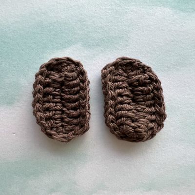 Barrettes handmade crochet hair accessories. Suitable for children and adults clips. Pack 2 pieces