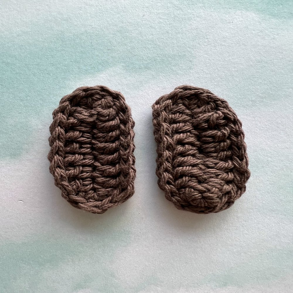 Barrettes handmade crochet hair accessories. Suitable for children and adults clips. Pack 2 pieces