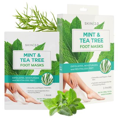 Skin 2.0 Tea Tree & Mint Foot Masks - Fights Athlete's Foot, Detoxifies & Exfoliates, Cooling & Relaxing - Dermatologist Tested Korean Skincare - Clean Beauty, Cruelty-Free, All Skin Types - 3 Pairs