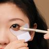 InfantLY Bright Mascara Shield Applicator Multifunctional Silicone Brush Lash Stopper Eyeliner Applicator Eye Makeup Tool for Eyelashes baffle view 1