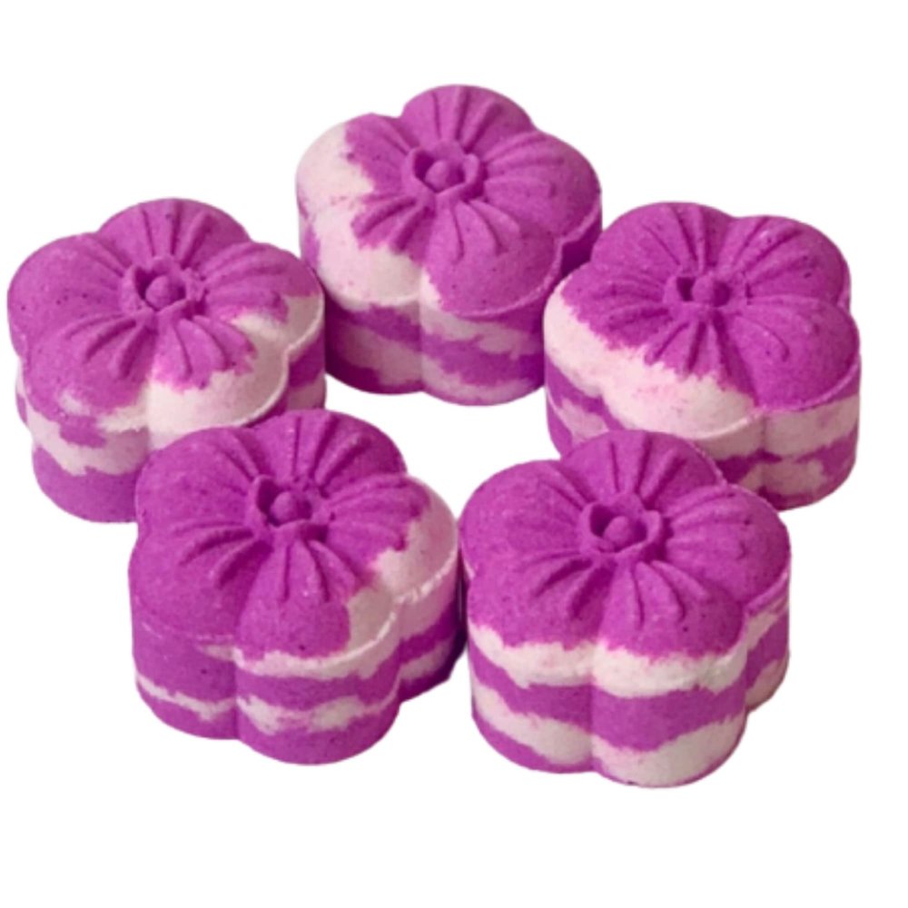 Fizzy Bath Bombs, Moisturizing Foaming, Silky Bath Soak (Lavender Lace)