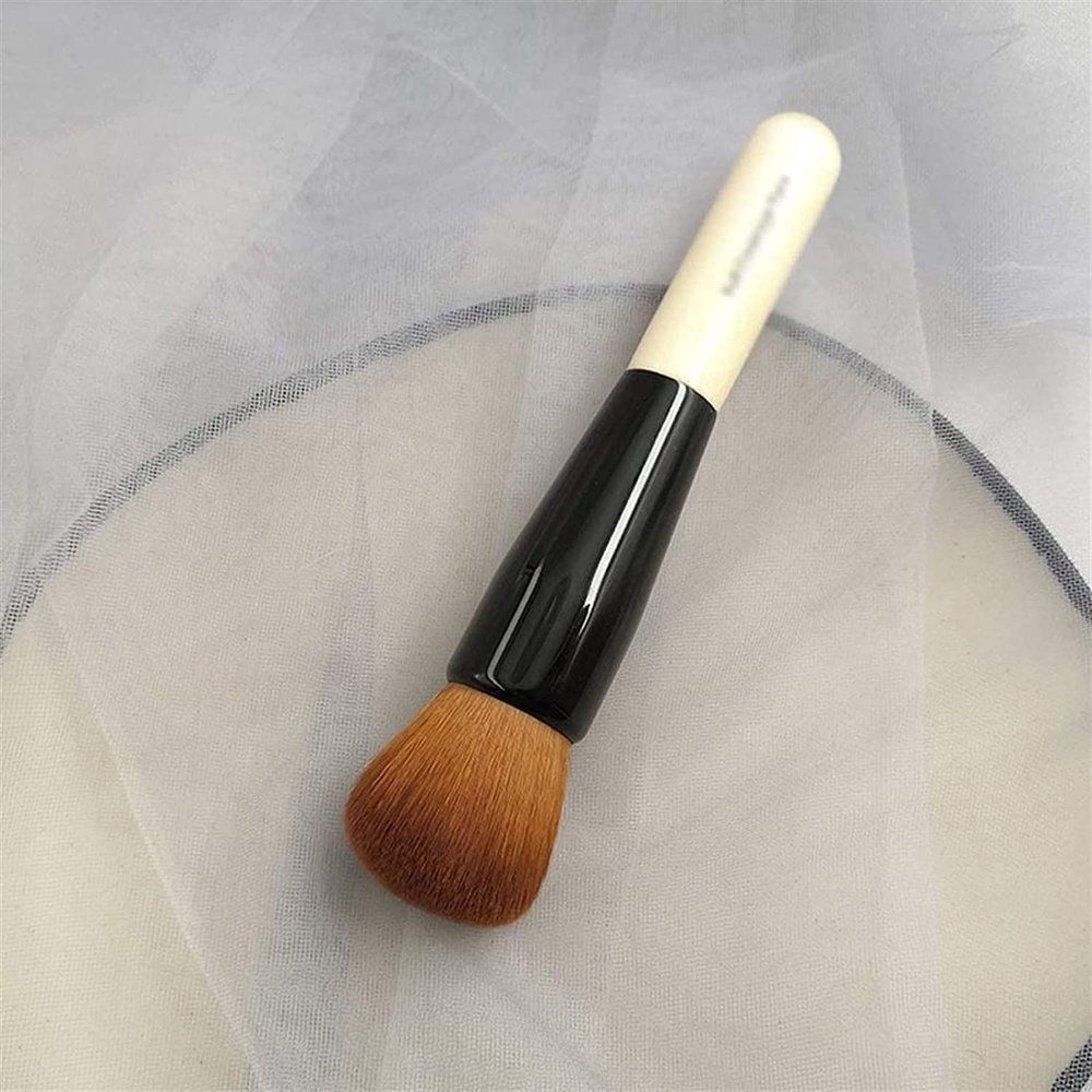 NIUBB Makeup Brush Professional Wood Handle Features Soft Goat Hair Medium Round Tip Bronzer Brush Cosmetic Products (Color : OneColor)