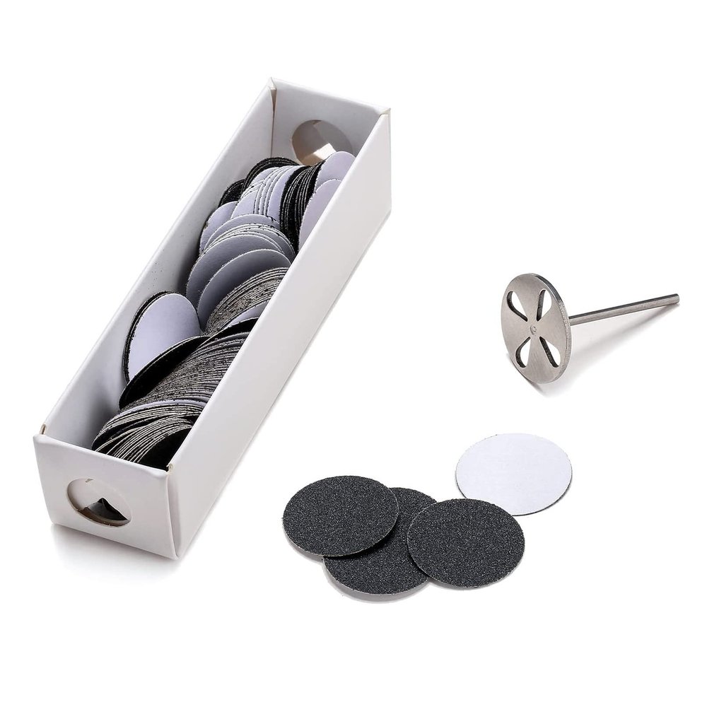 100pcs Round Sandpaper and 1pcs Metal Bit, 3/32 Shank Replaceable Pedicure for Dead Skin Callus Removal Electric Foot File Tools (25mm 100pcs #80 + 1 Mandrel)