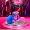 Beautyblender | Blending Queen Blend and Cleanse Set, Sapphire sponge and Speckled Violet Cleanser view 4
