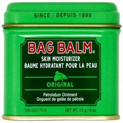 Bag Balm Vermont's Original Moisturizing for Dry Skin, Chapped Lips, Cracked Heels, Dog Paw Pads + More. 118 ml (4 oz) Tin (1)