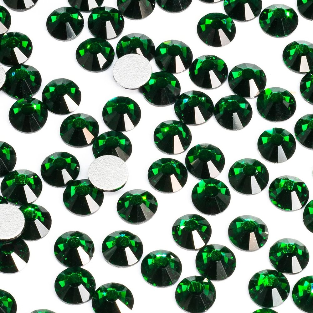 Emerald Green Nail Rhinestones 1440pcs SS20 Bulk Nail Art Round Flatback K9 Glass Gems Beads Stones Diamonds Glitter Gluefix for Nail Charms Jewels Accessories Crafts Eye Face Makeup Clothes Shoes DIY