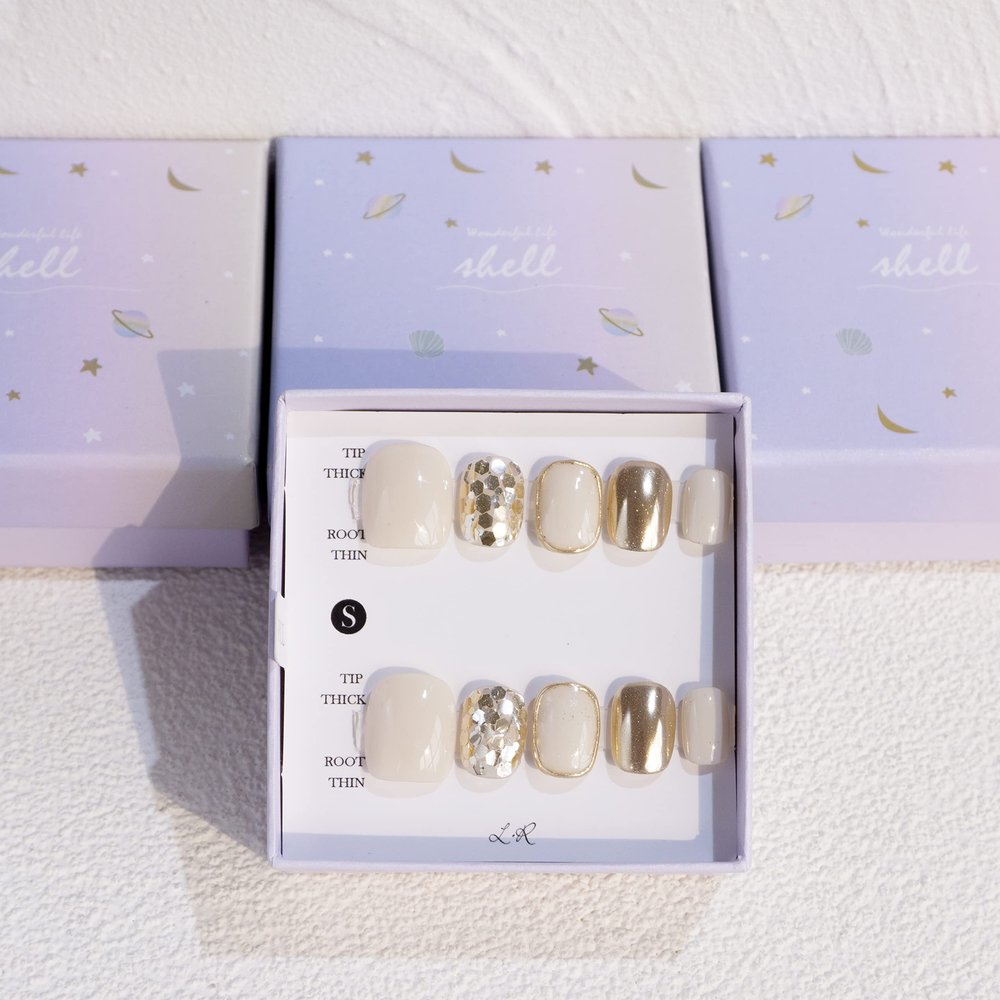 Light Rain Large Size Hand-made Press on Nails, 3D Gel UV Finished False nails with Design by Professional Manicurist