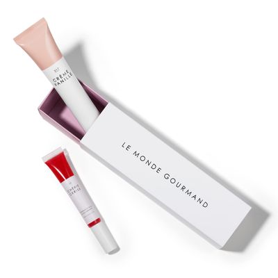 Le Monde Gourmand Crme Vanille Hand Cream (2 fl oz) and Chrie Cerise Le Gloss (0.3 oz) Set - Bundled in Giftable Box