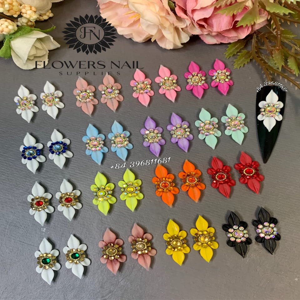 4PCS 3D Acrylic Flowers Nail Art Charms Handmade- Flowers Nail BLing Rhinestones 3D Crystal Nail Pearls Flat Design Acrylic Nail Art for Women Girls (All 16 Color =32PCS)