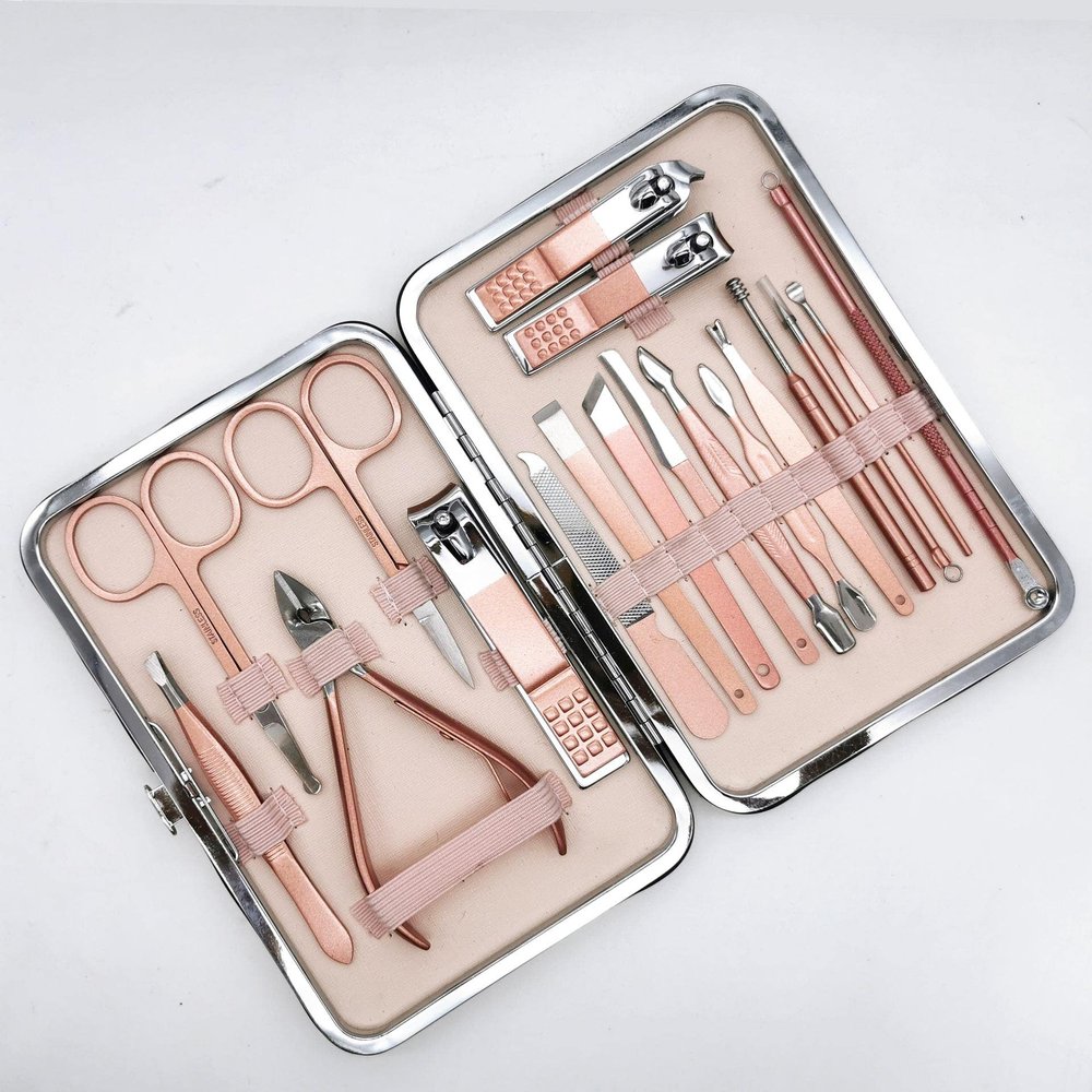 18 Piece Manicure Nail Tools Set Nail Cutter Nail Scissors Set 