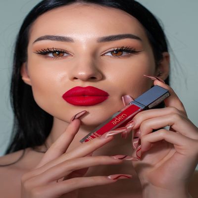 Red Lipstick for Women & Lip Liner Pencil Liquid Matte Lipstick Long Lasting Lip Combo Sets with Lip Stain Long Lasting Waterproof & lip liner stain Lip Kit Pigmented-Non Smudge-Made in Italy 09