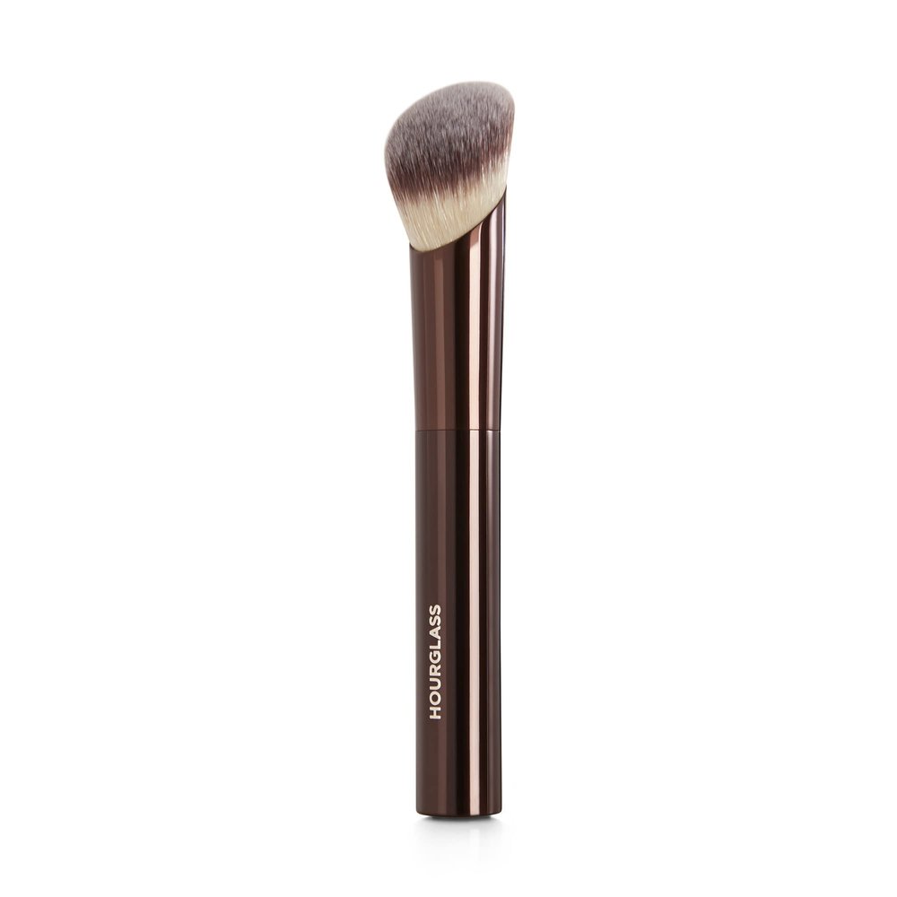 Hourglass Ambient Soft Glow Foundation Brush