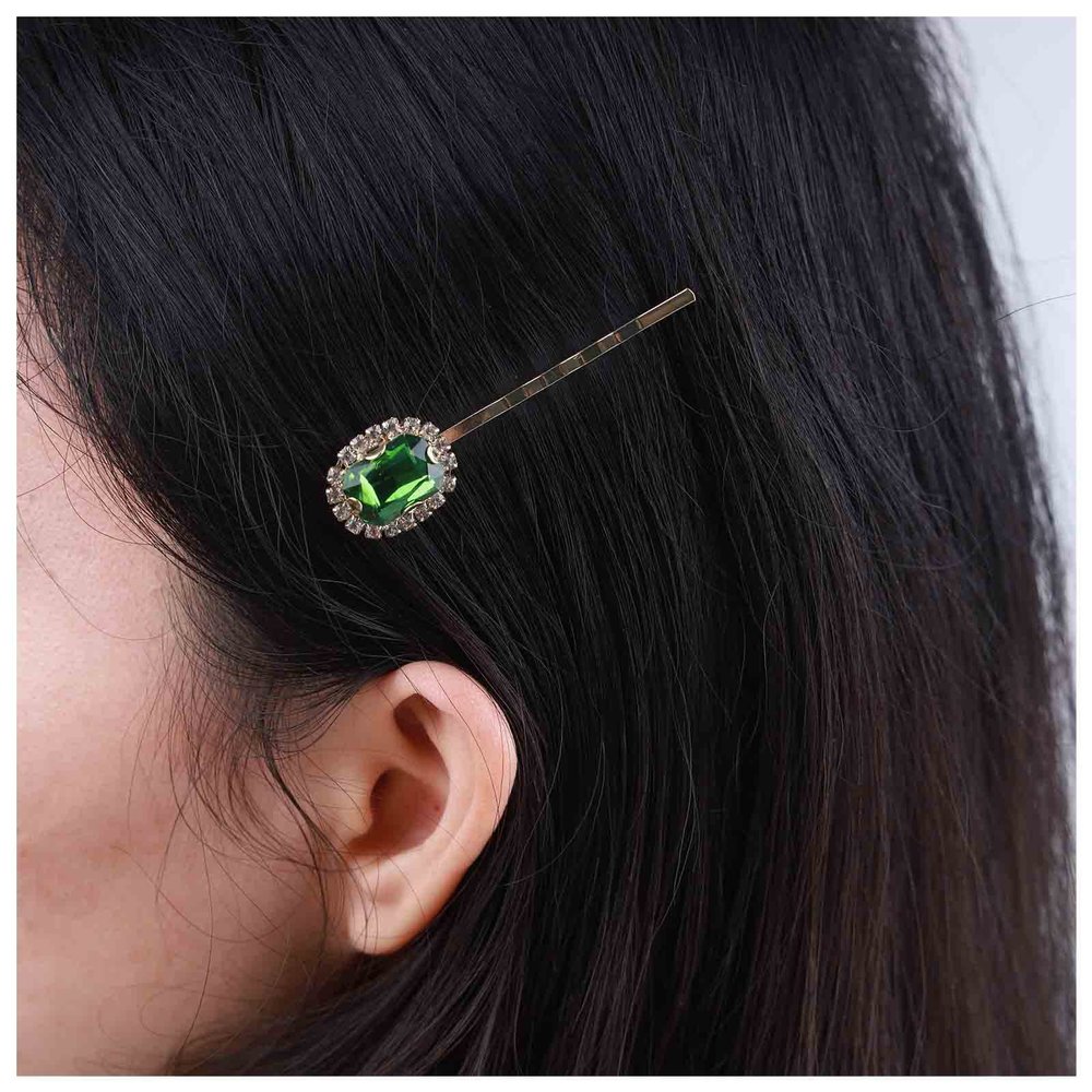 Allereyae Crystal Hair Pins Barrette Green Rhinestone Hair Clip Barrette Gold CZ Emerald Headpieces Decorative Head Clip Headwear Green Gemstone Barrette Hair Accessories for Women (Green)