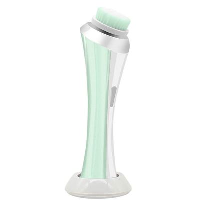 XARONF Electric Facial Cleansing Brush with 4 Replaceable Face Scrub Brush Heads, Waterproof Cleanser Remove Dirt, Oil, Makeup Residue, USB Rechargeable (Color : Green)
